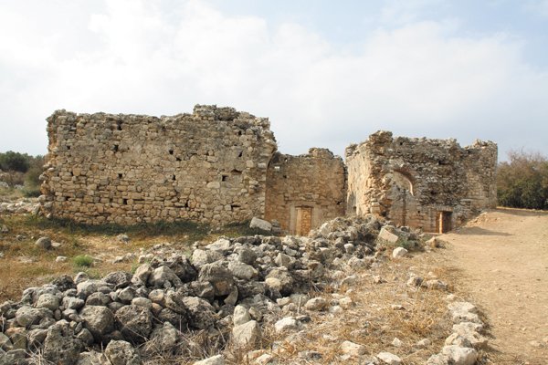 развалины крепости на Крите