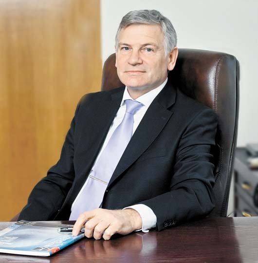 А. И. Ничкасов, министр архитектуры и строительства