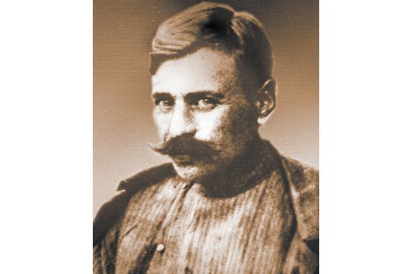 ефрейтор Семен Летов погиб от пули, которая насквозь пробила медаль «За отвагу» на груди