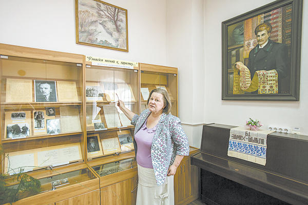 директор Белорусского архива-музея литературы и искусства Анна Запартыко