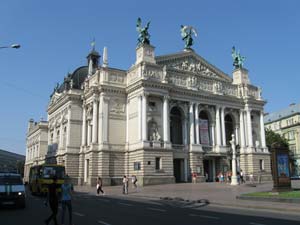 Знаменитый оперный театр во Львове